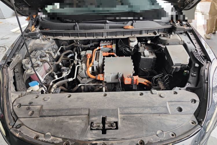 Used Hongqi E-QM5 2021 Charging T3 Version 4 Seats Engine Bay