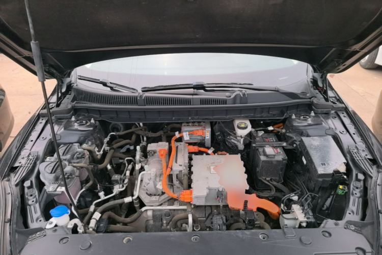 Used Hongqi E-QM5 2021 Online Booking Charging T3 Edition 4 Seats Engine Bay