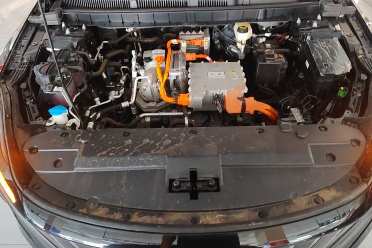 Used Hongqi E-QM5 2021 Charging T3 Version 5 Seats Engine Bay