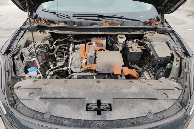 Used Hongqi E-QM5 2021 Charging Version Flagship Edition Engine Bay