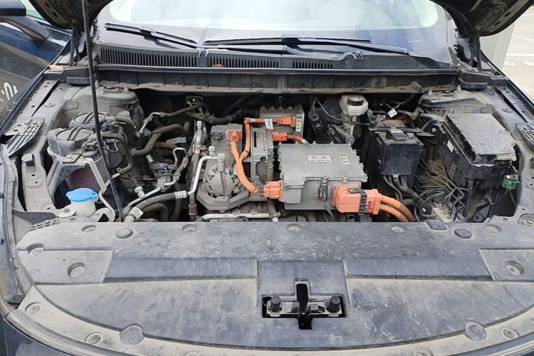 Used Hongqi E-QM5 2021 Charging Didi Edition Engine Bay