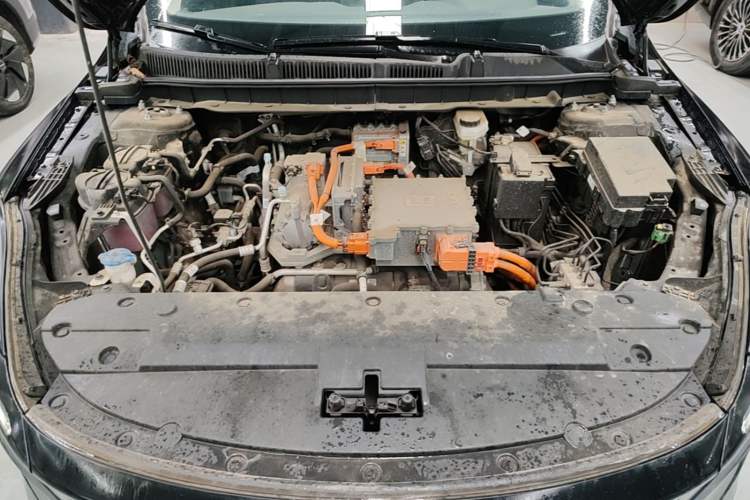 Used Hongqi E-QM5 2021 Charging Version Flagship Edition Engine Bay