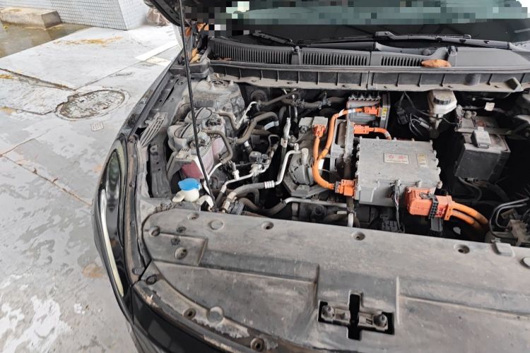 Used Hongqi E-QM5 2021 Charging T3 Version 4 Seats Engine Bay Right