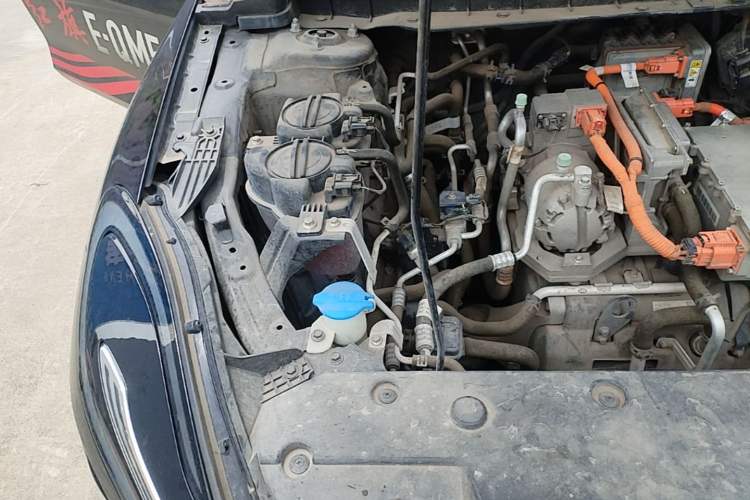 Used Hongqi E-QM5 2021 Charging Didi Edition Engine Bay Right