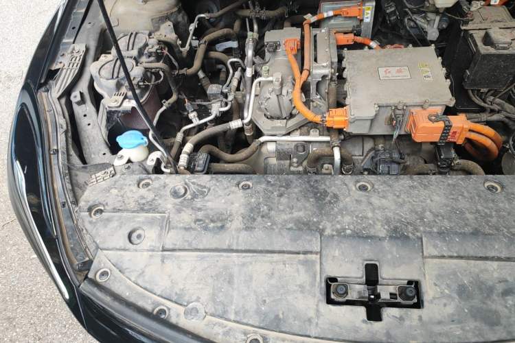 Used Hongqi E-QM5 2021 Charging T3 Version 4 Seats Engine Bay Right