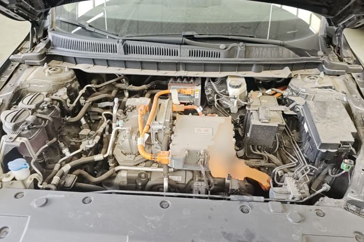 Used Hongqi E-QM5 2021 Charging Version Flagship Edition Engine Bay