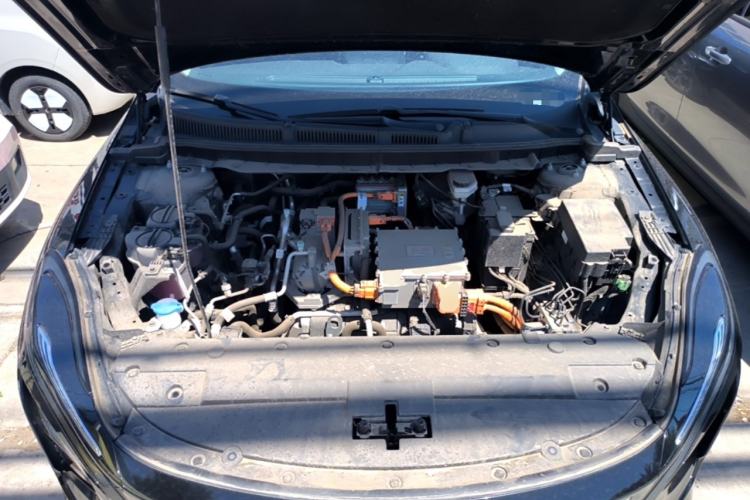 Used Hongqi E-QM5 2021 Online Booking Charging Basic Edition 5 Seats Engine Bay