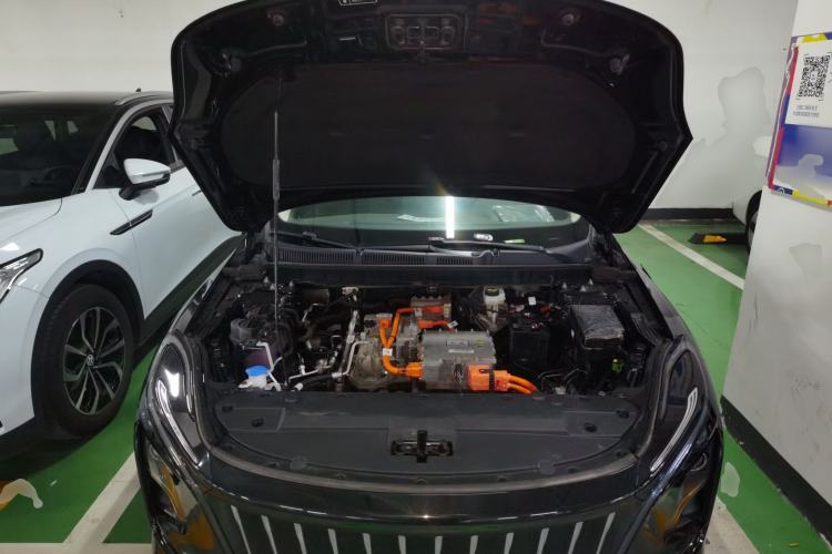Used Hongqi E-QM5 2021 Charging Version Flagship Edition Engine Bay
