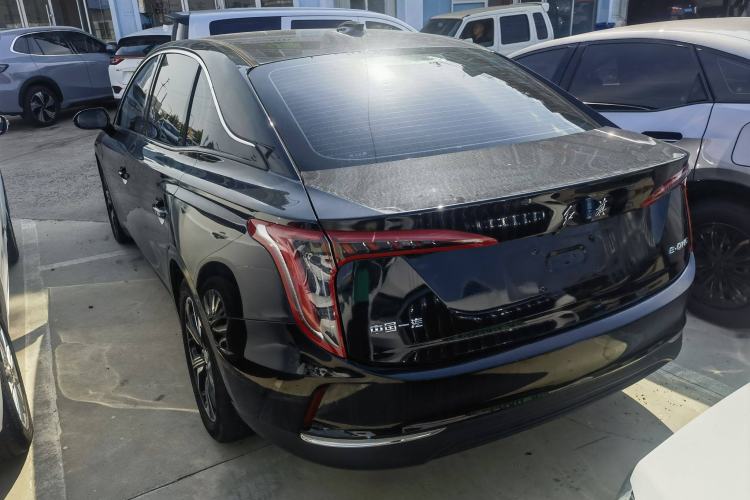 Used Hongqi E-QM5 2021 Charging T3 Version 4 Seats Exterior 3