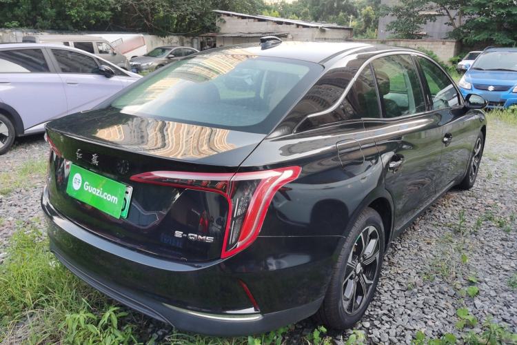 Used Hongqi E-QM5 2021 Charging T3 Version 4 Seats Exterior 3