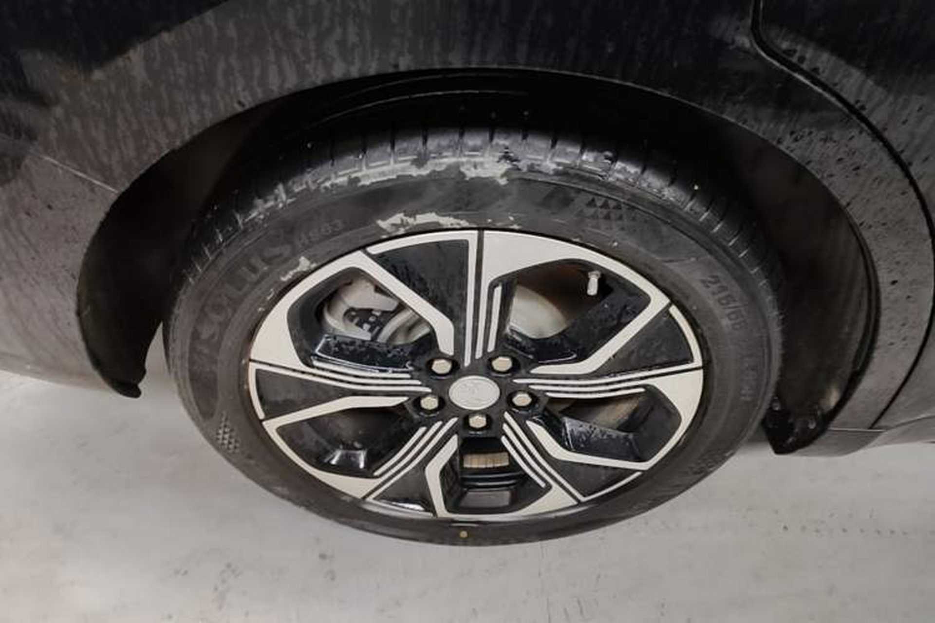 Used Hongqi E-QM5 2021 Charging Version Flagship Edition Exterior 5