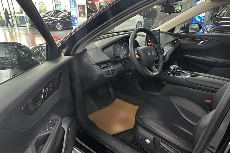 Used Hongqi E-QM5 2021 Charging Flagship Edition Exterior 6