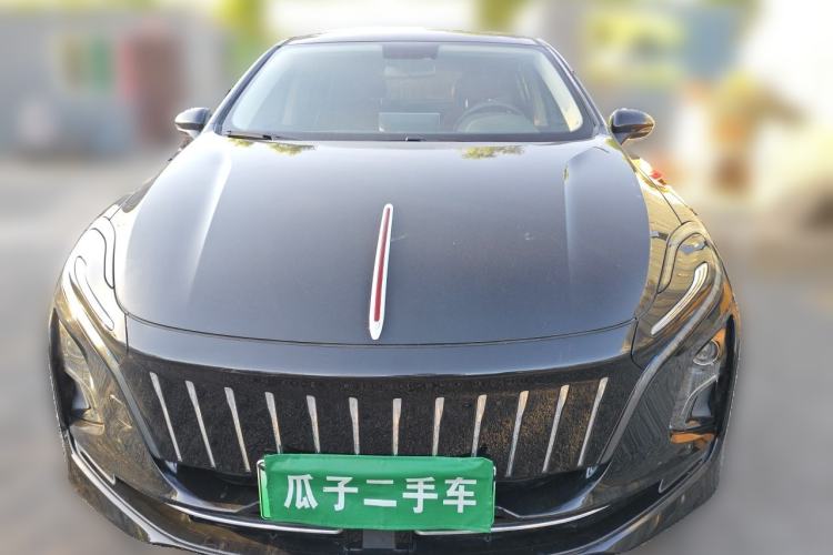 Used Hongqi E-QM5  Front