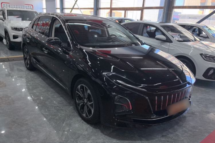 Used Hongqi E-QM5 2021 Charging Flagship Edition Front Right 45 Deg