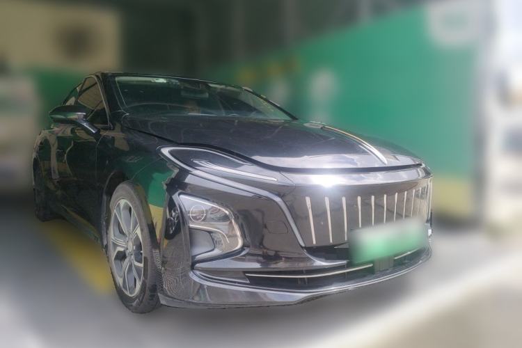 Used Hongqi E-QM5 2021 Online Booking Charging T3 Edition 5-Seater Front Right 45 Deg