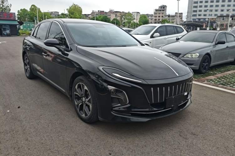 Used Hongqi E-QM5 2021 Charging Version Flagship Edition Front Right 45 Deg