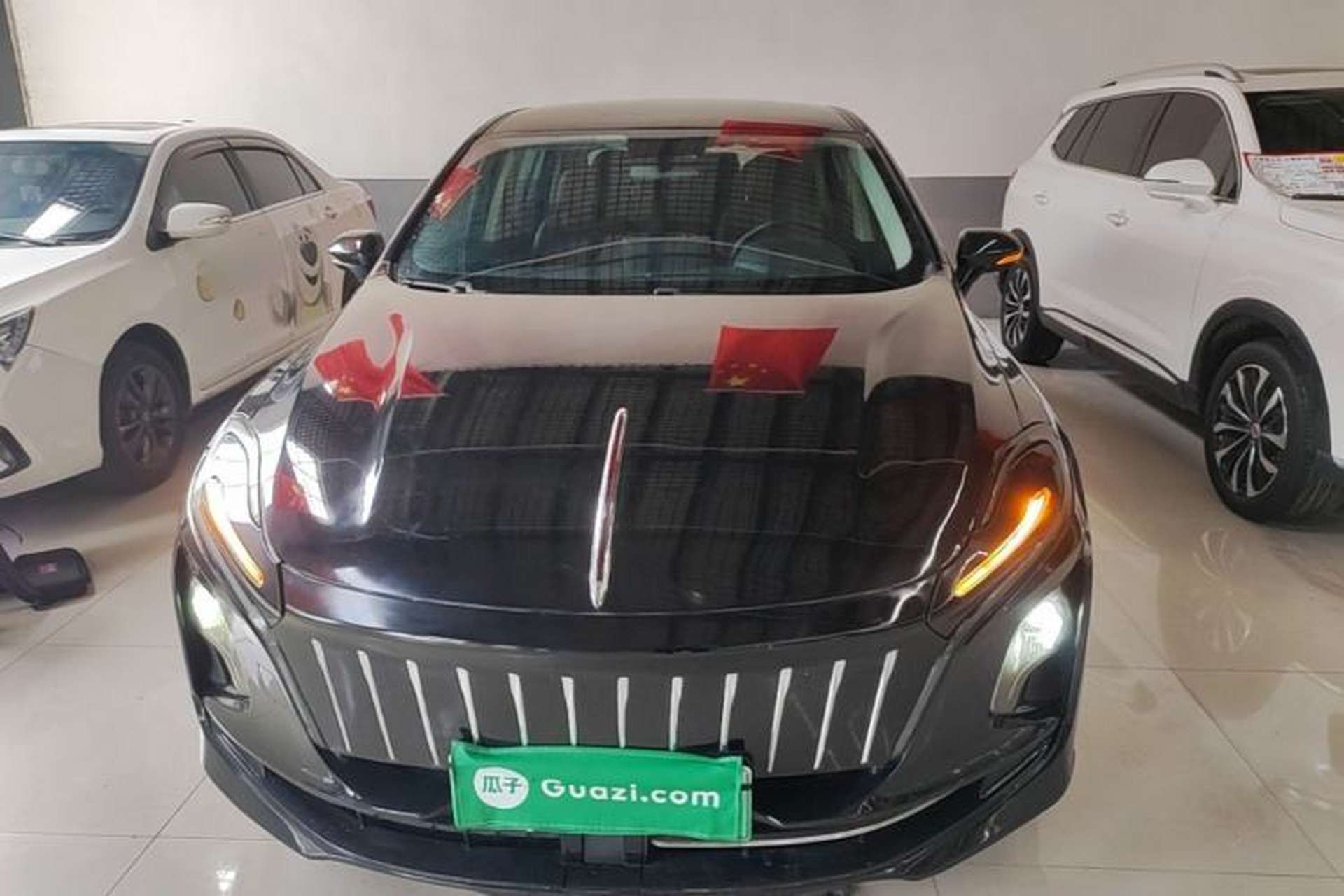 Used Hongqi E-QM5 2021 Online Booking Charging T3 Edition 4 Seats Front