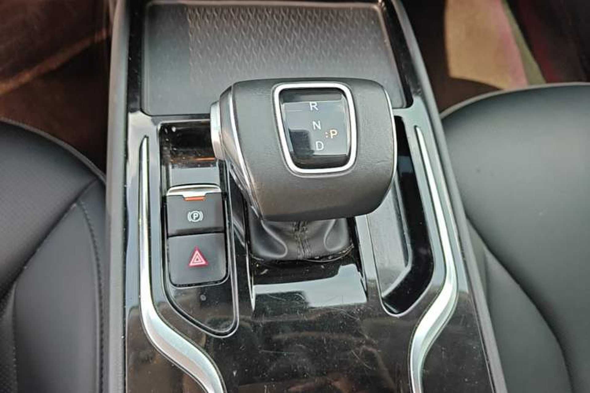 Used Hongqi E-QM5 2021 Charging Didi Edition Gear Lever