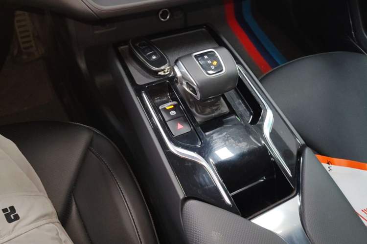 Used Hongqi E-QM5 2021 Charging Version Flagship Edition Gear Lever