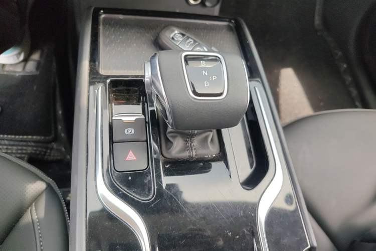 Used Hongqi E-QM5 2021 Charging Version Flagship Edition Gear Lever
