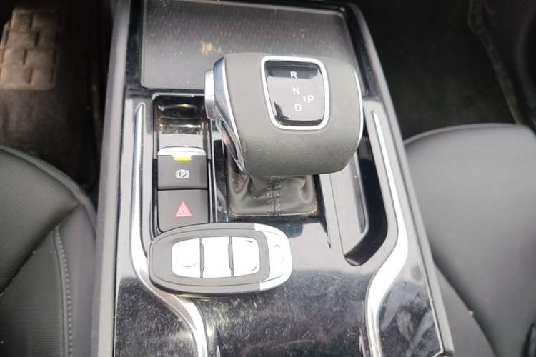 Used Hongqi E-QM5 2021 Charging Version Flagship Edition Gear Lever