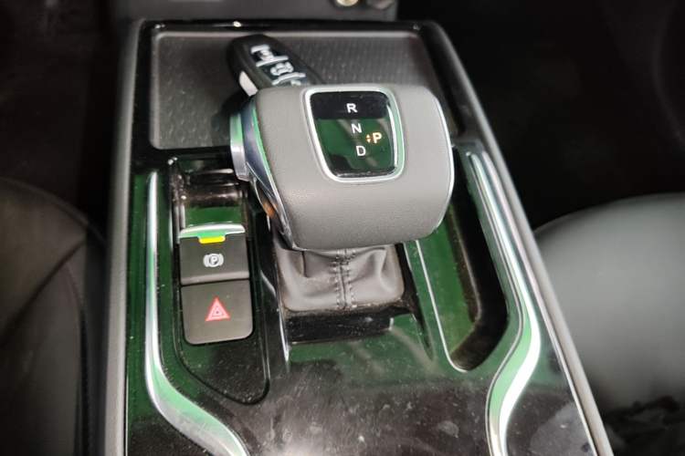 Used Hongqi E-QM5 2021 Charging Version Flagship Edition Gear Lever