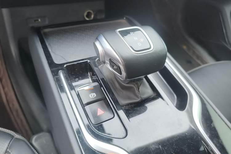 Used Hongqi E-QM5 2021 Charging Flagship Edition Gear Lever