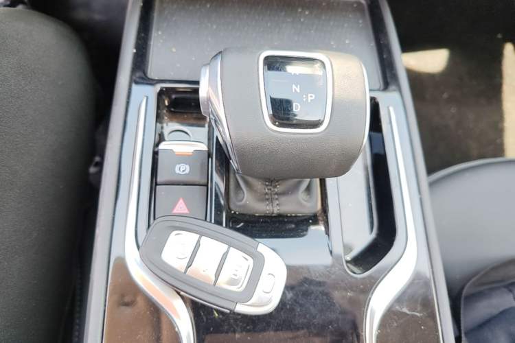 Used Hongqi E-QM5 2021 Charging Version Flagship Edition Gear Lever