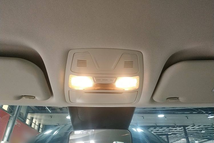 Used Hongqi E-QM5 2021 Charging Version Flagship Edition Headliner