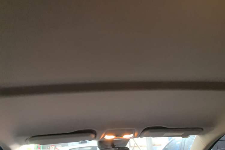 Used Hongqi E-QM5 2021 Online Booking Charging Basic Edition 4 Seats Headliner
