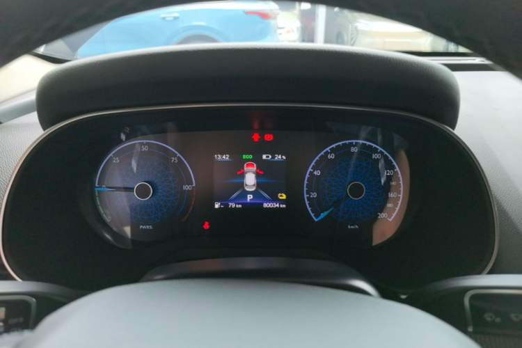 Used Hongqi E-QM5 2021 Online Booking Charging T3 Edition 4 Seats Instrument Cluster
