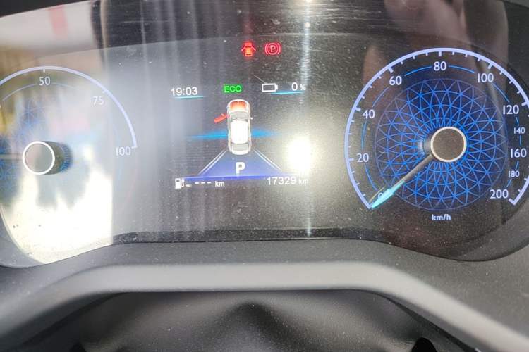 Used Hongqi E-QM5 2021 Charging Version Flagship Edition Instrument Cluster