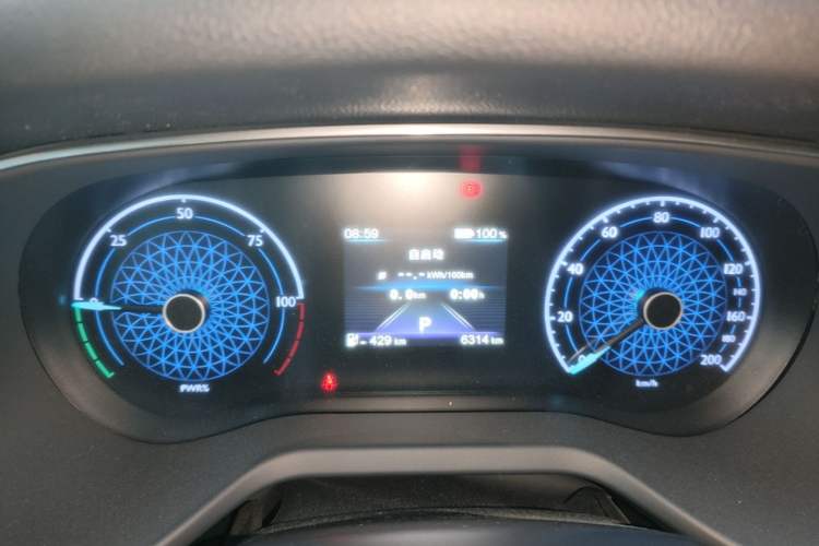Used Hongqi E-QM5 2021 Charging Version Flagship Edition Instrument Cluster