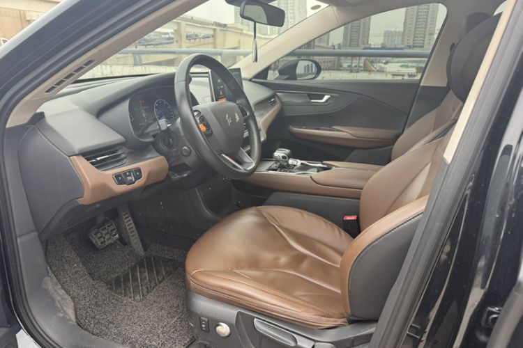 Used Hongqi E-QM5 2021 Online Booking Charging T3 Edition 4 Seats Interior 1