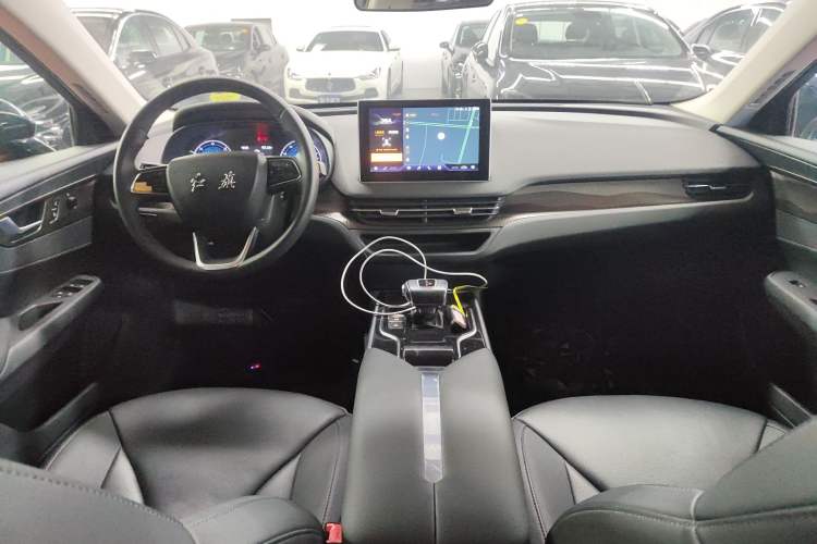 Used Hongqi E-QM5 2021 Charging Flagship Edition Interior 2