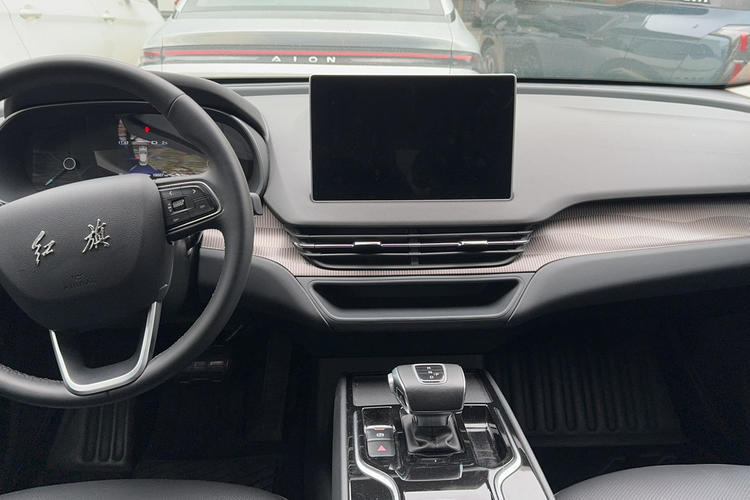 Used Hongqi E-QM5 2021 Charging Version Flagship Edition Interior 3