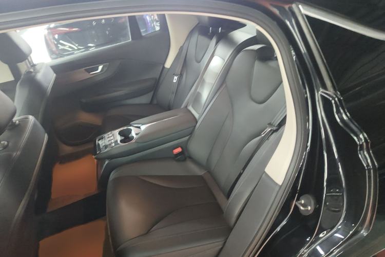 Used Hongqi E-QM5 2021 Charging Flagship Edition Interior 4