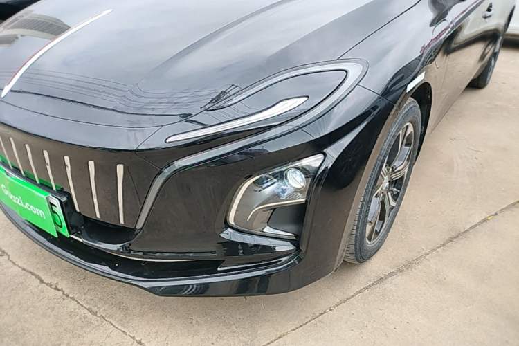 Used Hongqi E-QM5 2021 Online Booking Charging Basic Edition 5 Seats Left Front Headlight