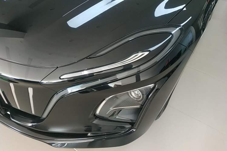 Used Hongqi E-QM5 2021 Online Booking Charging T3 Edition 5-Seater Left Front Headlight