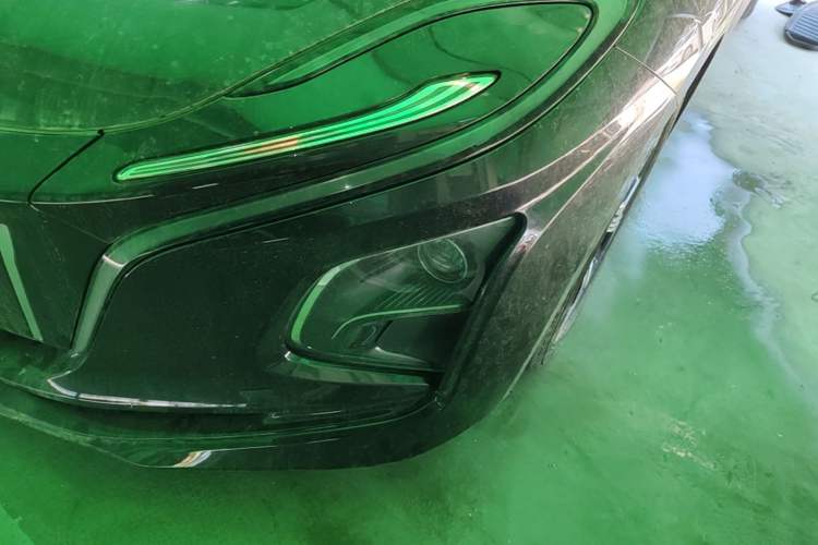 Used Hongqi E-QM5 2021 Charging Version Flagship Edition Left Front Headlight