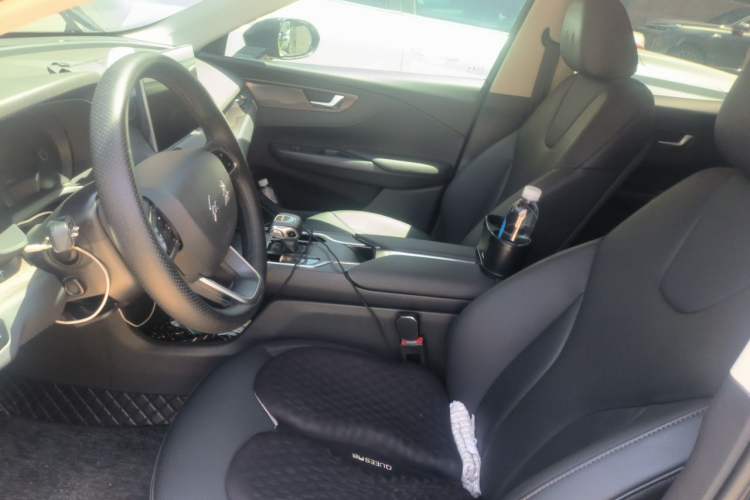 Used Hongqi E-QM5 2021 Online Booking Charging T3 Edition 5-Seater Left Front Seat