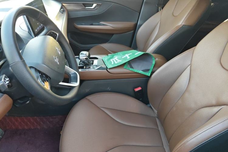 Used Hongqi E-QM5  Left Front Seat