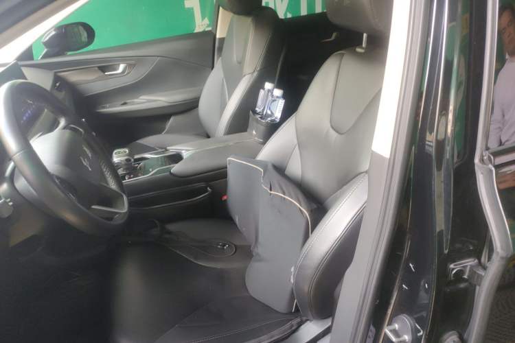 Used Hongqi E-QM5 2021 Online Booking Charging T3 Edition 5-Seater Left Front Seat