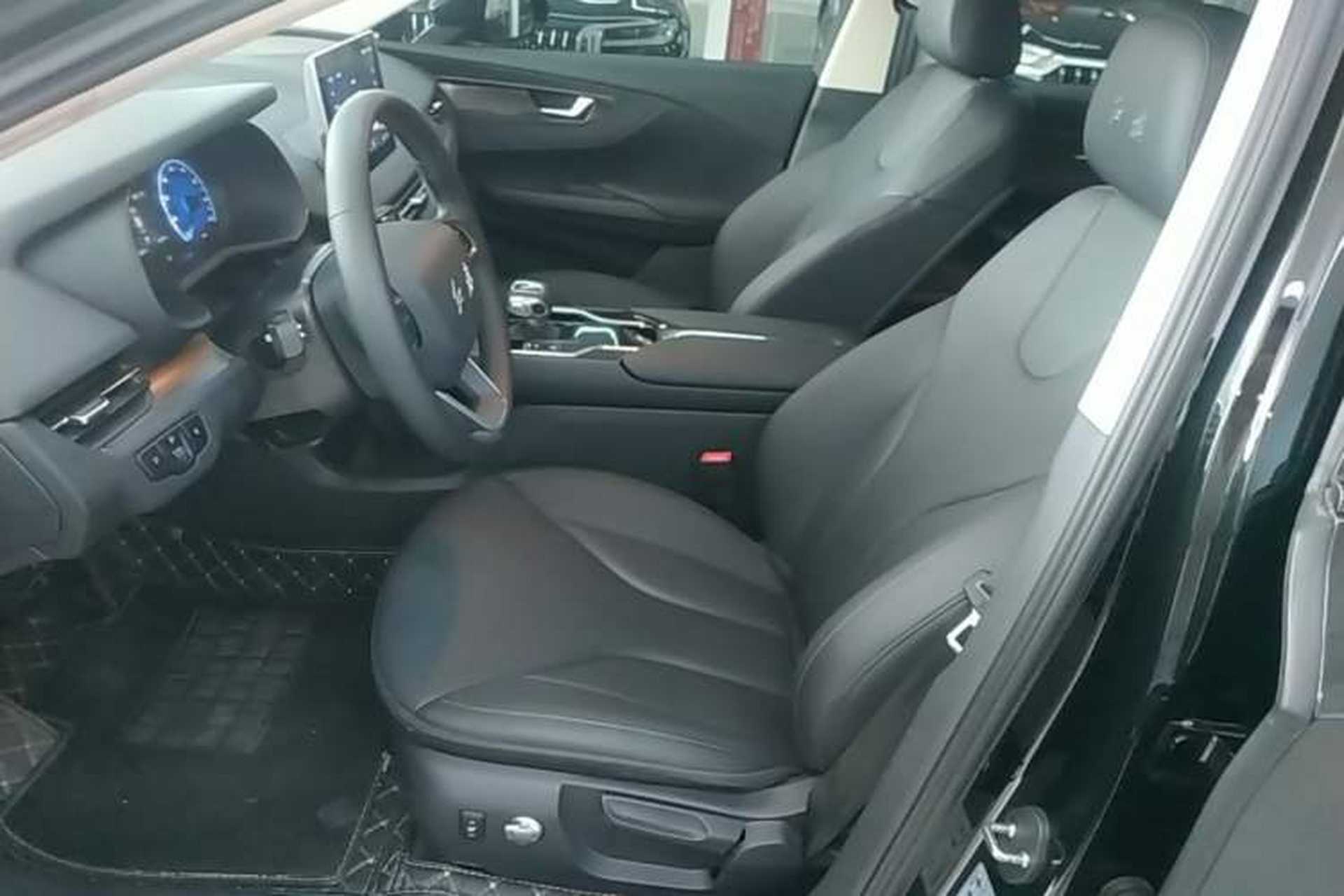 Used Hongqi E-QM5 2021 Online Booking Charging T3 Edition 5-Seater Left Front Seat