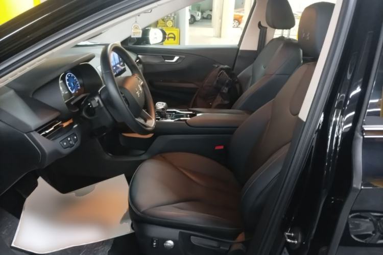 Used Hongqi E-QM5 2021 Online Booking Charging T3 Edition 5-Seater Left Front Seat