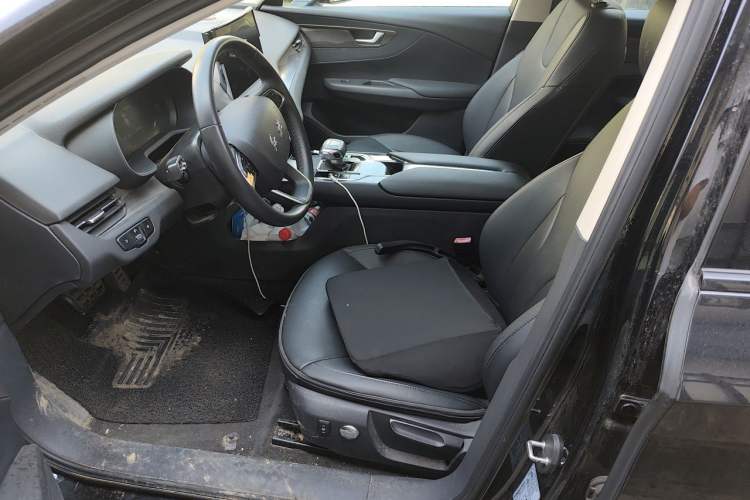 Used Hongqi E-QM5 2021 Charging Flagship Edition Left Front Seat