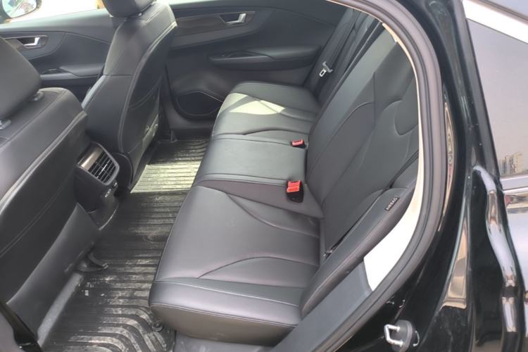 Used Hongqi E-QM5 2021 Online Booking Charging Basic Edition 5 Seats Left Rear Seat