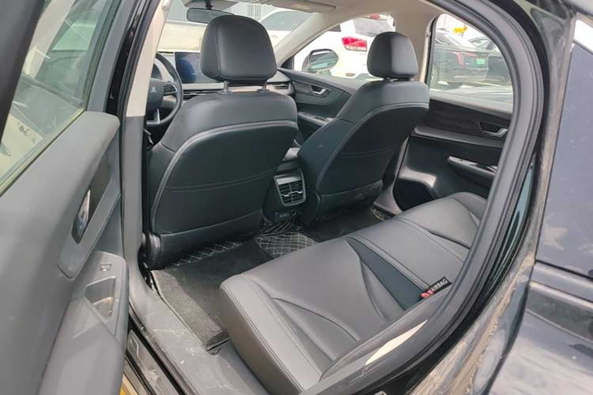 Used Hongqi E-QM5 2021 Charging Version Flagship Edition Left Rear Seat