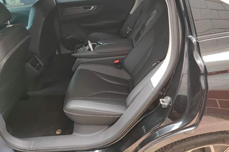 Used Hongqi E-QM5 2021 Charging Flagship Edition Left Rear Seat