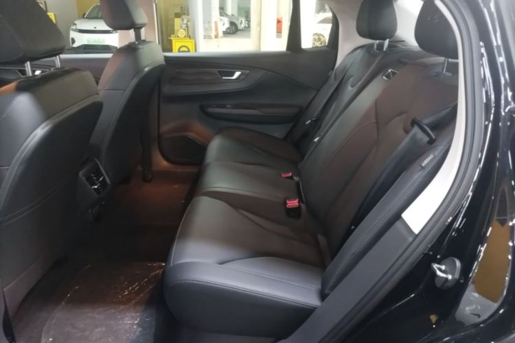 Used Hongqi E-QM5 2021 Online Booking Charging T3 Edition 5-Seater Left Rear Seat